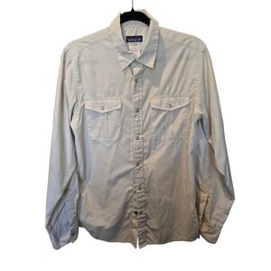 Patagonia Mens S Tan Long Sleeve Button Up Snap Hiking Shirt 54045 S9 Ripstop